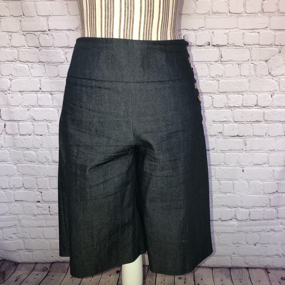 Harold’s Vintage Dark Wash chambray denim shorts.